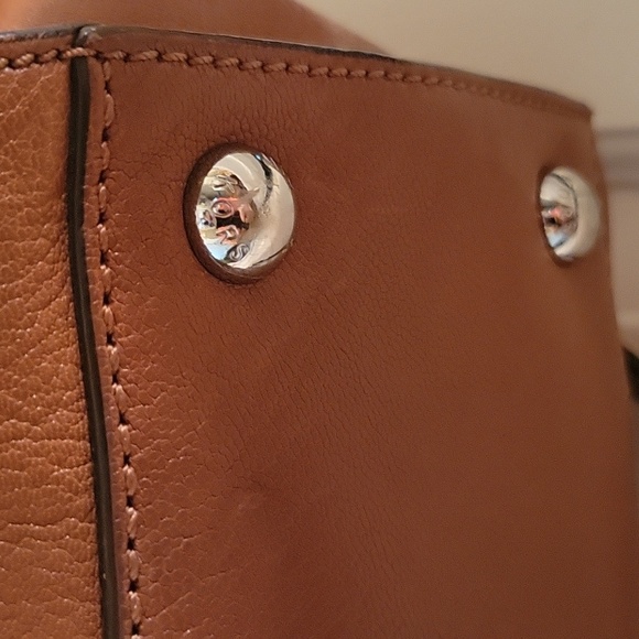 Michael Kors Large Bag - Picture 6 of 8